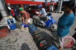 Aksi Borong BBM