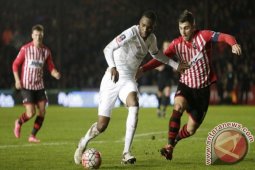 Exeter Tahan Imbang Liverpool