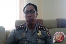 Polres Penajam Sita Puluhan Botol Minuman Keras