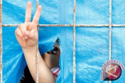 Konvoi Bantuan Memasuki Kota-Kota Terkepung Suriah