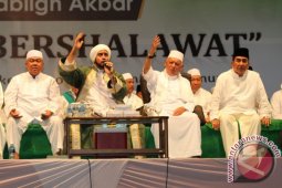 Gubernur Ajak Warga Terus Berpartisipasi dalam Pembangunan
