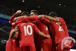 Liverpool tahan Arsenal 3-3