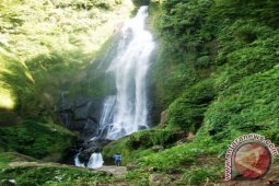 Air Terjun Silima-Lima Destinasi Wisata Tapsel