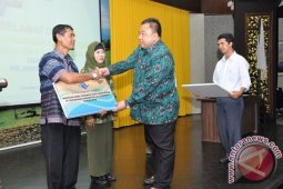Pelindo III Bantu Bangun 64 Fasilitas Umum di Jatim