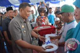 Bupati Serahkan 23 Rumah Selesai Dibedah