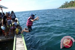 Wisata Bangsring-Tabuhan; Pesona Laut Sisa Pengeboman (2)