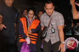 KPK Cekal Politisi Golkar Terkait Suap Damayanti