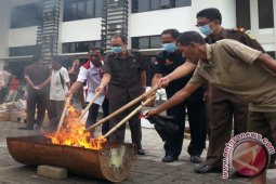 Jaksa Sumenep Musnahkan 311,85 Gram Sabu-Sabu