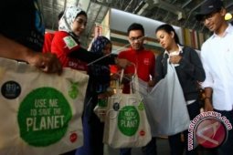 Aksi Rampok Plastik
