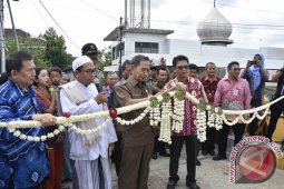 Bangun Jembatan Representatif