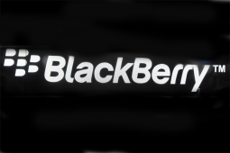 CEO John : Sistem Operasi BlackBerry "Jauh Dari Mati".