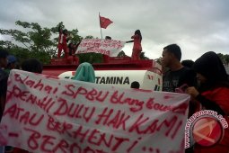 Mantan Karyawan SPBU Aceh Barat Tuntut Upah