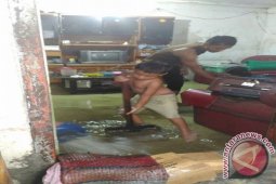 Wali Kota Janji Perbaiki Pembuatan Saluran Air