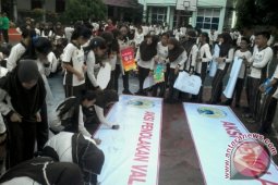 Siswa SMPN 1 Jambi tolak "valentine"