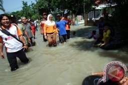 Kunjungi Banjir Jombang