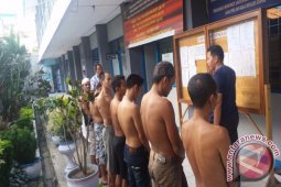 Polres Balangan Limpahkan Tahanan Ke Rutan Amuntai