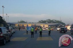 Polres Sukabumi Kerahkan Badut Atur Lalu Lintas