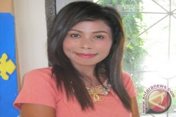 Ria Kharisma Saleh Ingin Rekaman