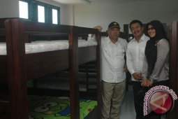 Menteri PU TInjau Rusun Santri