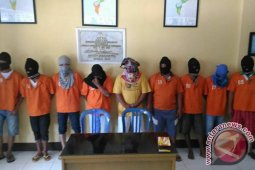 Polres Bengkulu bekuk sembilan penjudi sabung ayam