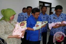 RS Gorontalo Utara Berhasil Operasi Kembar Tiga
