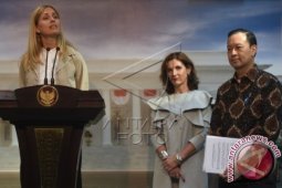 Presiden Terima Dubes Swedia Bersama Delegasi H&M