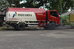Pemerintah Sebaiknya Mempertimbangkan Rencana Penurunan Harga BBM