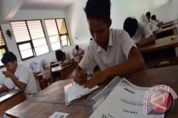 Siswa SMP dan MTs "Try Out"