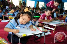 Pemkab Berikan Tunjangan Guru