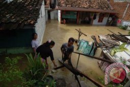 Polda Jatim Kerahkan 50 Personel ke Sampang