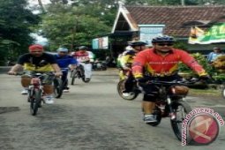 Wabup Banyuwangi Keliling Pantau Infrastruktur Desa