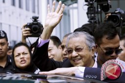 Mahathir akan dilantik jadi PM Malaysia atas kemenangan bersejarahnya