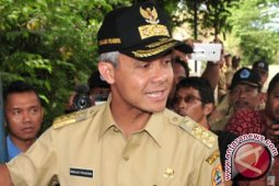 Ganjar Pranowo Akan Bantu Ungkap Korupsi E-KTP