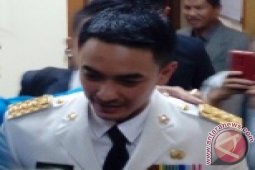 Zola minta permasalahan pembangunan gedung Bazda diselesaikan