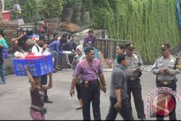 Tim Forensik Olah TKP Kebakaran Pasar Badung