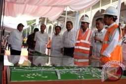 PRESIDEN TINJAU PEMBANGUNAN JALUR KERETA