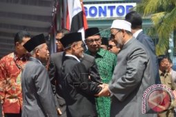 Do Not Politicize Syiah Issue