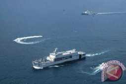 AL Indonesia-Singapura Simulasikan Pembajakan di Laut