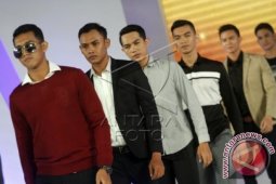 Peragaan Busana Pria