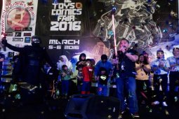 Aksi Bersih Sampah Plastik Di Pura Besakih