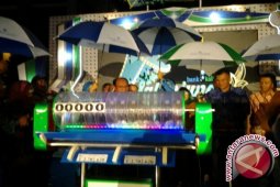 Bank Kalsel Cabang Tanjung Bagi-bagi Hadiah