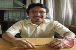 Bulog Salurkan Beras Rastra  Di Padangsidimpuan