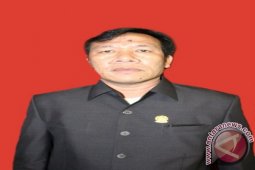 Warga Pasar Melintang Resah Jalan Utama Ditutup