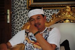 Golkar Bawa Anak Tanpa Tempurung Ke Singapura