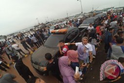 Ribuan Warga Padati Pelabuhan Kendawangan Saksikan GMT