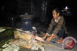 Masyarakat Buleleng Lestarikan Tradisi "Nyakan Diwang" Nyepi