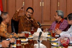 Jatim Siap Ekspor Air Kelapa ke LA
