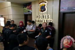 PNS Disnakertrans Ditangkap Edarkan Sabu-Sabu