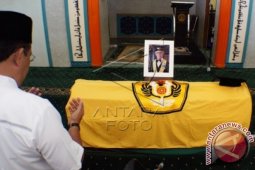 Masyarakat Gorontalo Berduka Atas Wafatnya J.S Badudu