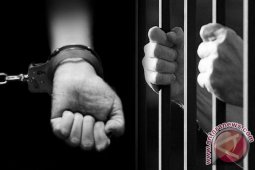 Oknum Anggota Satpol PP Mencuri di Toko Wabup